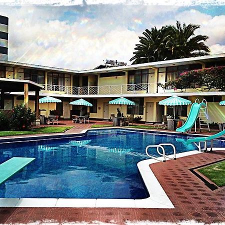 Hotel Plaza Guatemalaváros Kültér fotó