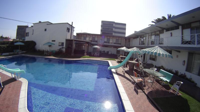 Hotel Plaza Guatemalaváros Kültér fotó