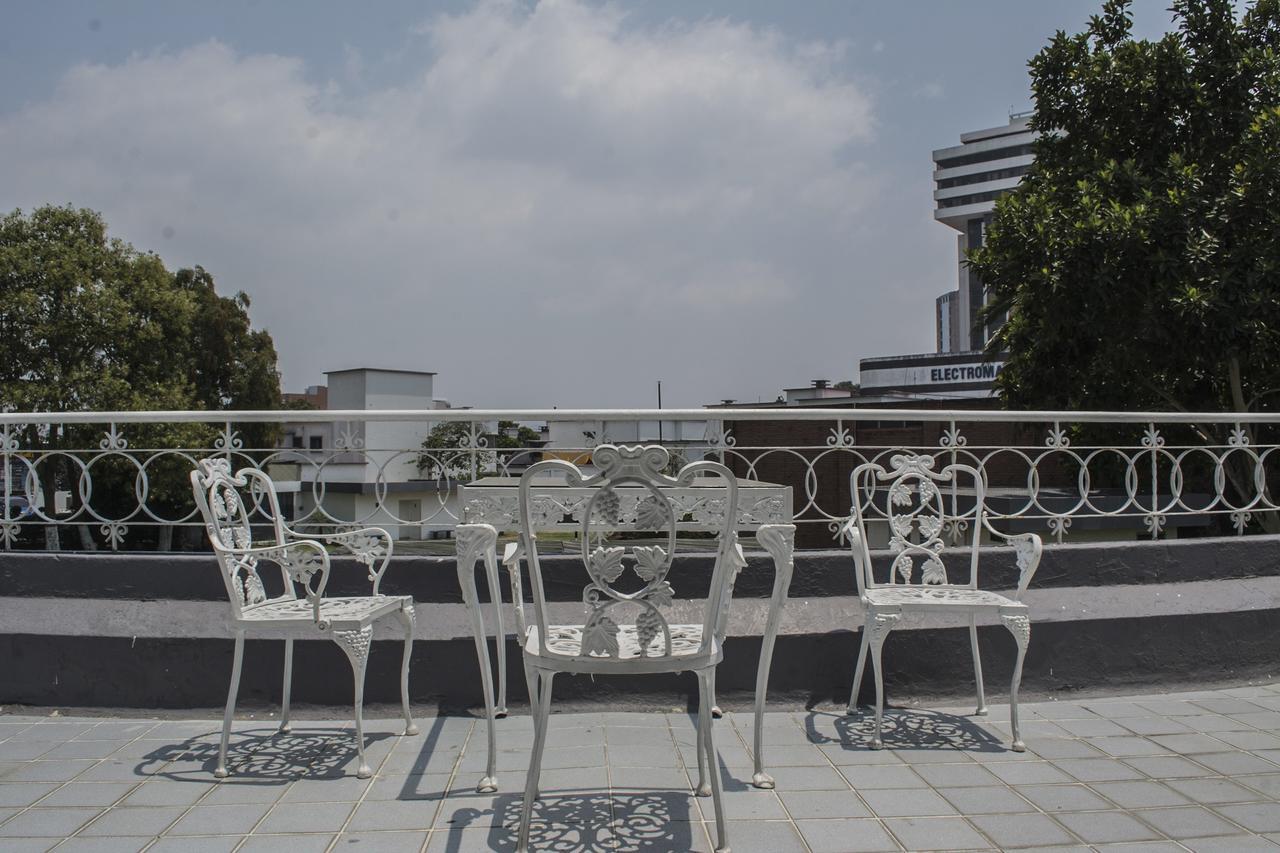 Hotel Plaza Guatemalaváros Kültér fotó